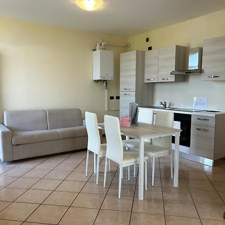 Lejlighed , Wi-fi, Piscina E Garage F&l *